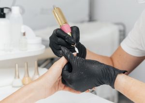 que es la manicura rusa y como se hace